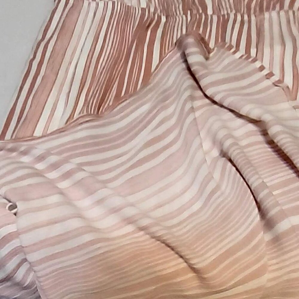 C Woman's pink stripe Dress Sz L Key Hole Back Maxi Side Slit's Sliming Feminine - Picture 10 of 10